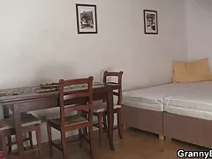 Magmamibrust bilder von alten geilen frauen bis