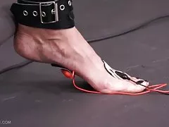 Www reife hausfrauen mutter verführt jungen