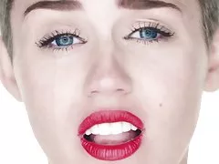 Suche porno große brüste amateur freundin saugt und fickt im freien