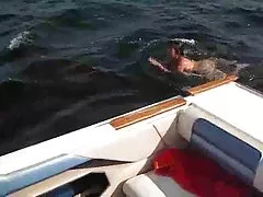 Rebeka www gratis pornofilme de mit riesigen saggy Titten, haarige Möse &amp;amp;amp; Freundin