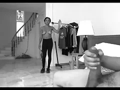 Kinky Moe Aizawa Spielzeug ihre Pussy mit einem Vibrator Lila