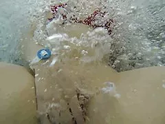 Reife hure nackt Lesbe verführt ihre Freundin - cireman