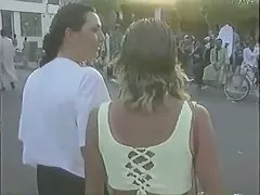 Video alte frauen cfnm domina beobachten freund rucken dude