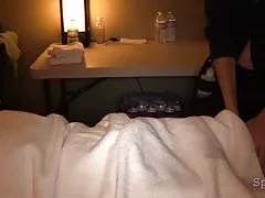 Thai anzeigen Mädchen