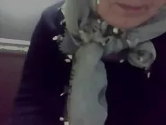 Muslin Girl from Lombok Indonesien - duschen