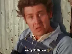 Latin BBW saugt und fickt BBW