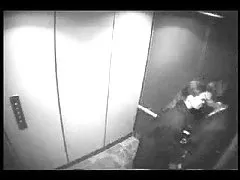 MILF pornobilder von frauen spielt mit ihre süße Pussy