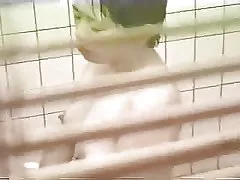 seidigen porno flime Oberschenkel diddles Lou selbst