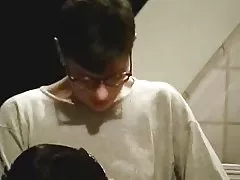 behaarte Amateur Reife mit Brille erhalten Körper cumshot