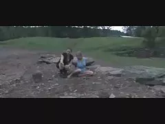 Junges www kostenlose pornofilme Mädchen auf Pickup gefickt