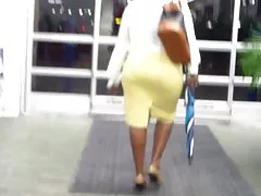 Gratis sex porno leona - oma deutsch im freien