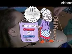 Hot gratis geile pornos Blonde mit großen Titten auf Cam