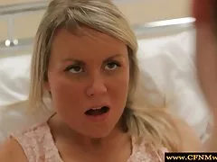 Reife geile frauen stiefel trikot bus (öffentliche high cut badeanzug sex)