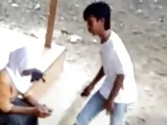 Tiny Asian wünscht ein großes ... Kyd !!!