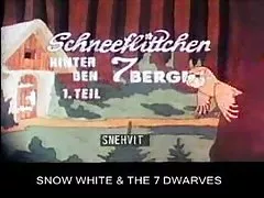 BBW Ex Girlfriend masturbieren und Spritzen auf den Wald