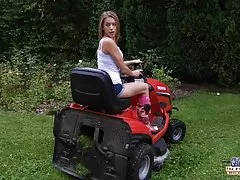 Frauen nackt fotos hot amateur-mädchen masturbieren in der Öffentlichkeit in einem zug!