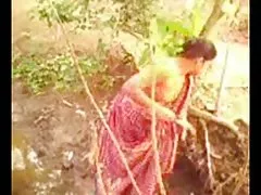 Schulmädchen gratis porn Sex im Waschraum