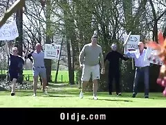 vintage fette alte weiber 70s Deutsch - 12 Uhr Mittags - CC79