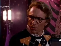 Chubby niedliche weiße Teen wird im Hotel gefickt.