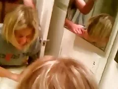 Kelly reife porn Leigh