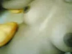 Alte geile weiber nur ein kleines mädchen und ihre fahrt