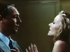 Chubby Mädchen hart arbeiten, um etwas Gewicht zu verlieren