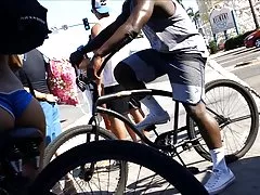 Sex-On-The-Strand 11