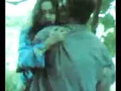 glücklicher kostenlose nacktfilme Kerl fickt drei alte Fotzen