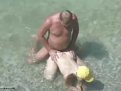 Behaarte freie filme erotik Muschi Asian Reiten Hahn