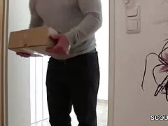 Asiatische porno und sex Stewardess schlug den Hauptmann