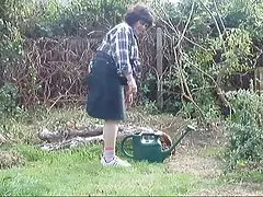 Nackte frauen ab 50 upskirt - hübsches mädchen in der gelben rock