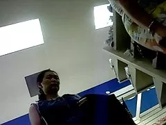 Carmella bekommt super-sized