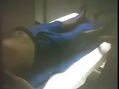 Riesige Schlampe wird durchgefickt