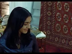 Lateshay flattern saggy tits