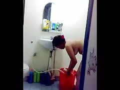 Hot Babes auf einer heißen Insel