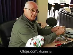 Kostenlose private filme geboren erect (deutsche version) - bsd